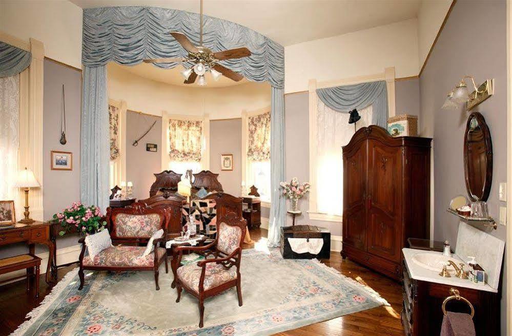 The Empress Of Little Rock Bed and Breakfast Eksteriør billede