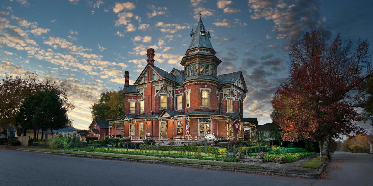 The Empress Of Little Rock Bed and Breakfast Eksteriør billede